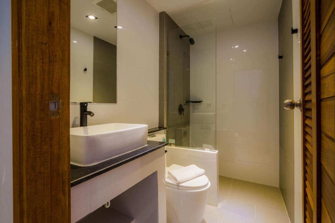Lek Lek Samui Room X Coffee Bar Chaweng  Bagian luar foto